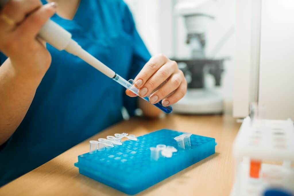 Samples of animal tests in the veterinary clinic