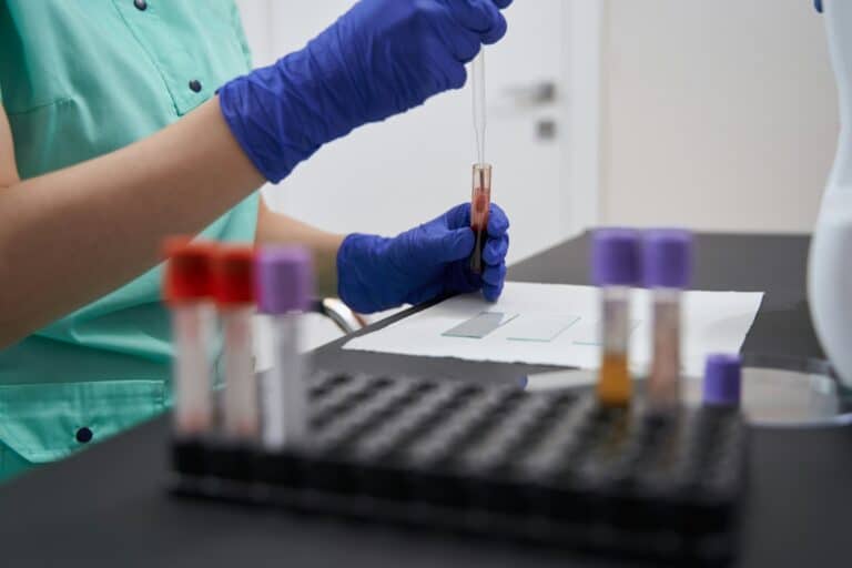 Medical worker making tests in the laboratory